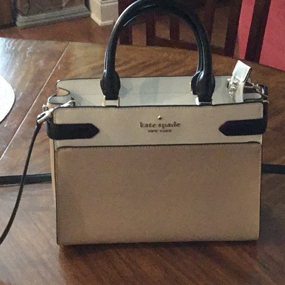 Kate Spade New York Staci Medium Saffiano Leather Satchel Purse - Picture 6 of 10